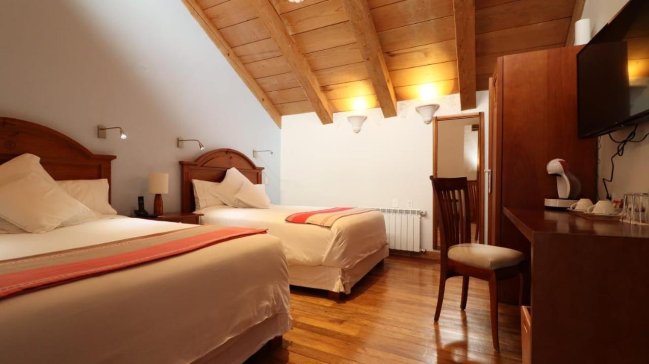 Hotel Casa De Familia De San Cristobal Сан-Кристобаль-де-Ла-Касас Экстерьер фото