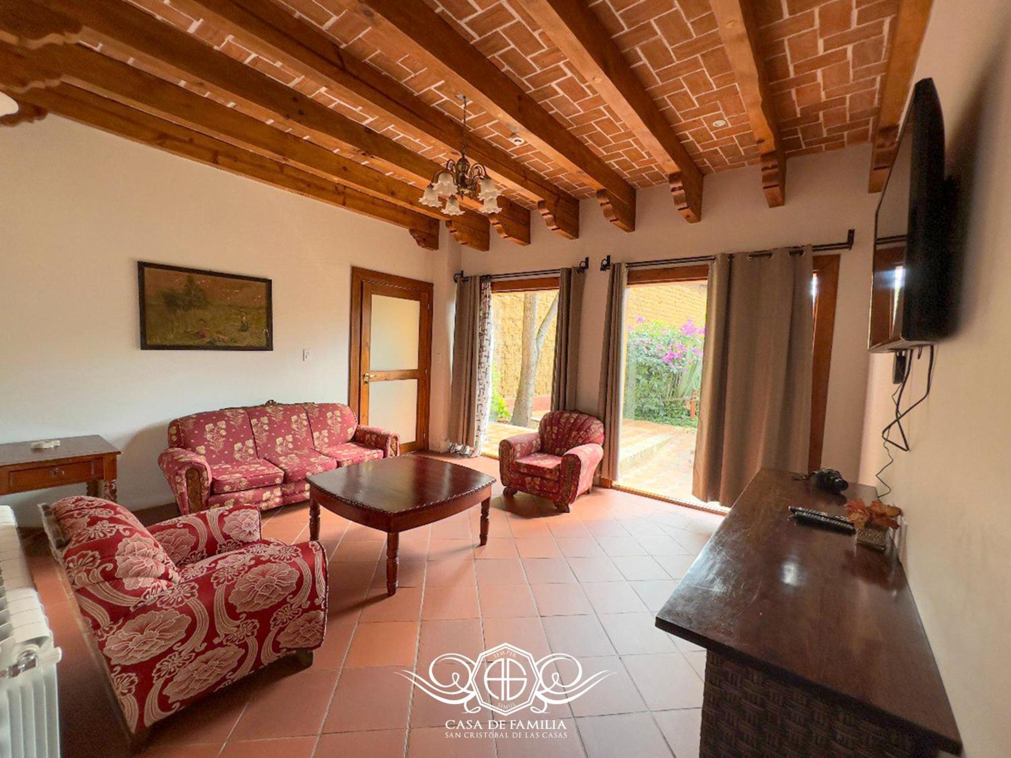 Hotel Casa De Familia De San Cristobal Сан-Кристобаль-де-Ла-Касас Экстерьер фото